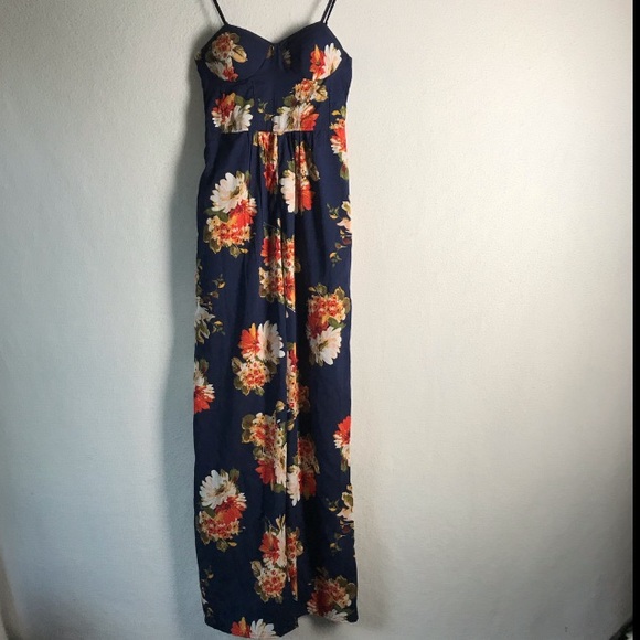 Band Of Gypsies Navy Floral Wide Leg Jumpsuit XS - Picture 11 of 11